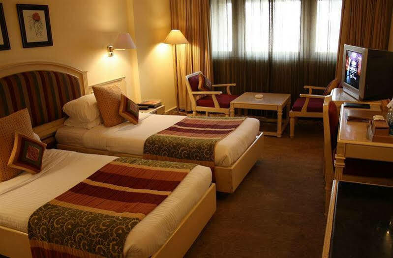 Hotel Bawa International Bombaj Exteriér fotografie
